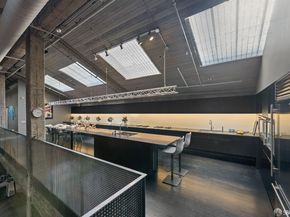 Undisclosed Address #426128147, San Francisco CA 94103