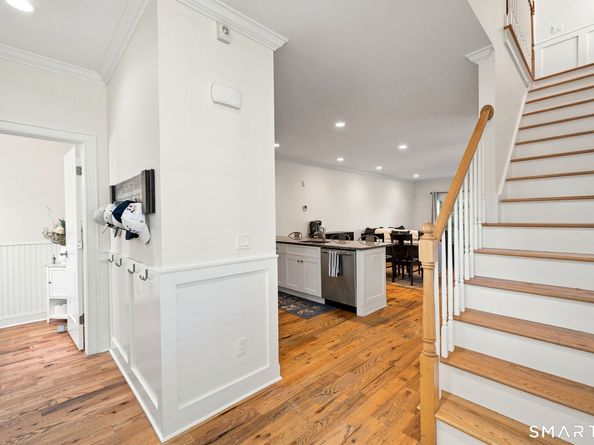 65 Aiken Street B, Norwalk CT 06851