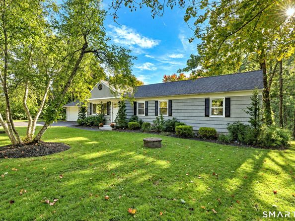 85 Walnut Street, Monroe CT 06468