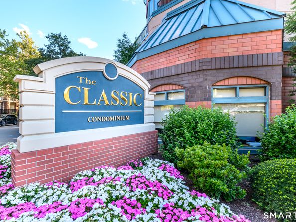 25 Forest Street 4F, Stamford CT 06901