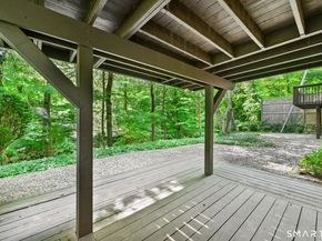 289 New Norwalk Road 22, New Canaan CT 06840