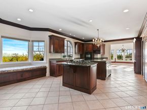 7 Long Meadow Lane, Redding CT 06896