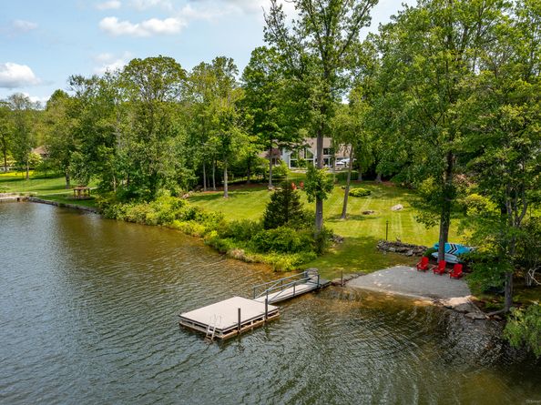 8 Heritage Island Road, New Fairfield CT 06812