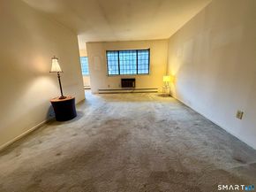 125 Warner Hill Road 14, Stratford CT 06614