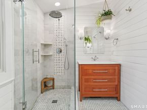 98 Comstock Hill Avenue, Norwalk CT 06850