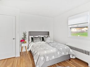 132 Toll House Lane, Fairfield CT 06825