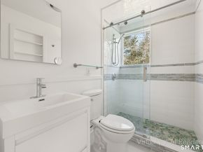 17 Richmond Hill Road, Weston CT 06883