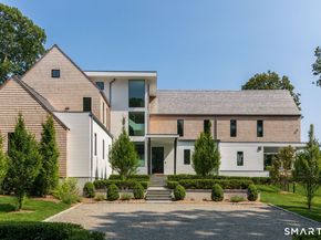 19 Beachside Common, Westport CT 06880