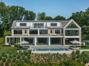 19 Beachside Common, Westport CT 06880