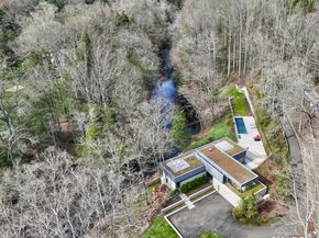 52 Valley Forge Road, Weston CT 06883