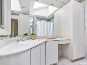 89 Random Road, Fairfield CT 06825
