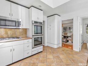 89 Random Road, Fairfield CT 06825