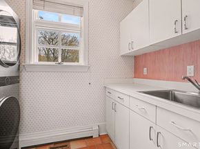66 Gate Stone Lane, Fairfield CT 06824