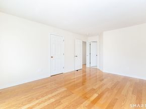 85 Gate Ridge Road 85, Fairfield CT 06825