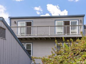 85 Gate Ridge Road 85, Fairfield CT 06825