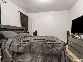 1036 Maplewood Avenue, Bridgeport CT 06605