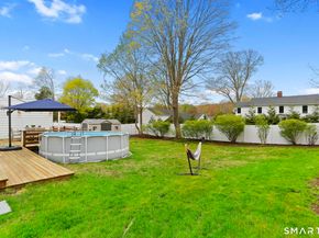 10 Millspaugh Drive, Fairfield CT 06824