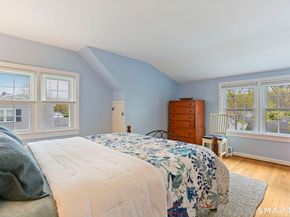 10 Millspaugh Drive, Fairfield CT 06824