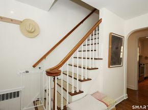 18 Head Of Meadow Road, Newtown CT 06470