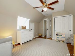 18 Head Of Meadow Road, Newtown CT 06470