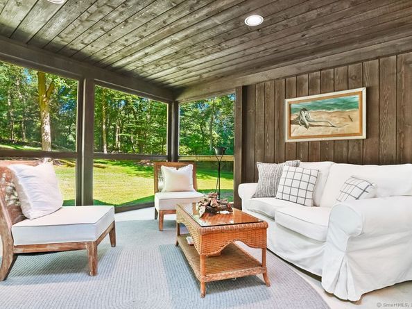545 Surrey Lane, Fairfield CT 06824