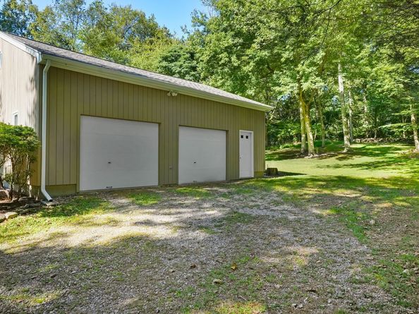 545 Surrey Lane, Fairfield CT 06824