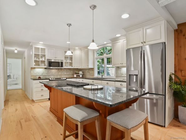 545 Surrey Lane, Fairfield CT 06824