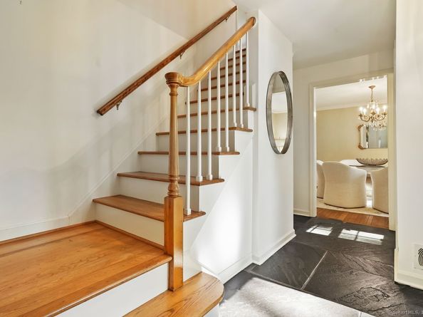 545 Surrey Lane, Fairfield CT 06824