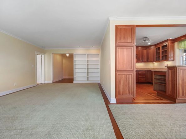 4 Putnam Hill Lane, Greenwich CT 06830