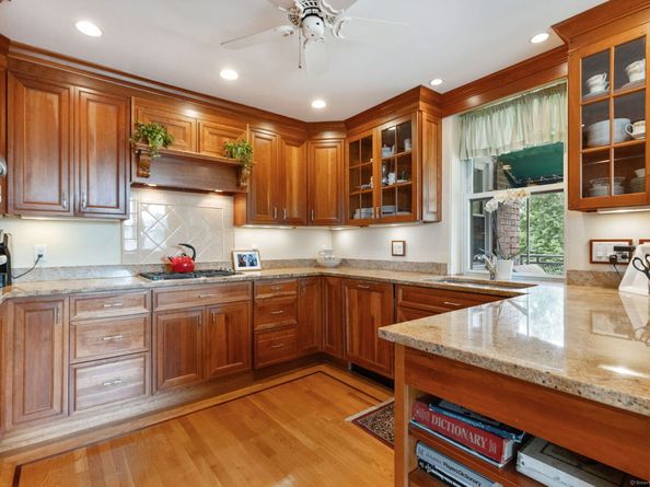 4 Putnam Hill Lane, Greenwich CT 06830