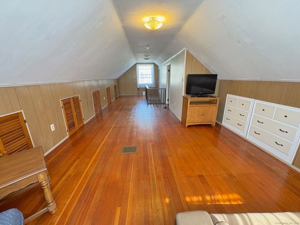 40 Barclay Street, Bridgeport CT 06610