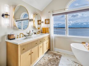 32 Harbour View Place 32, Stratford CT 06615