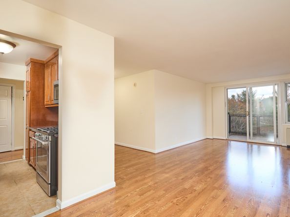 2625 Park Avenue 5N, Bridgeport CT 06604