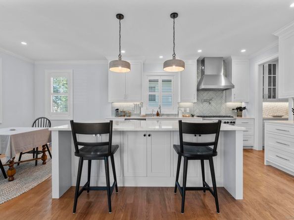 127 Paul Place, Fairfield CT 06824