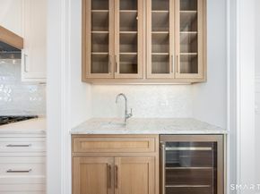 127 Paul Place, Fairfield CT 06824