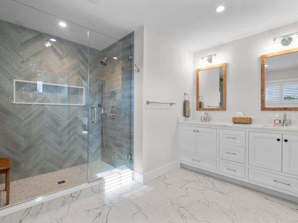 127 Paul Place, Fairfield CT 06824