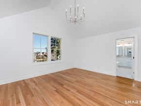 127 Paul Place, Fairfield CT 06824