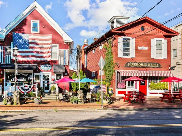 127 Paul Place, Fairfield CT 06824