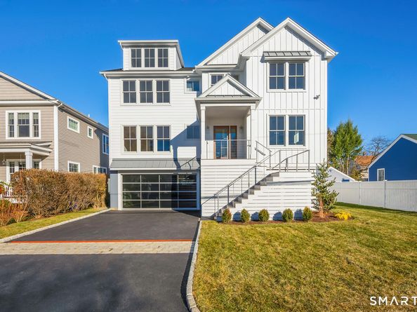 127 Paul Place, Fairfield CT 06824