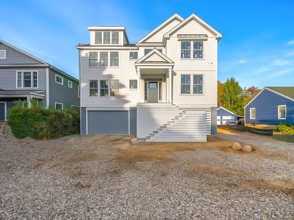 127 Paul Place, Fairfield CT 06824