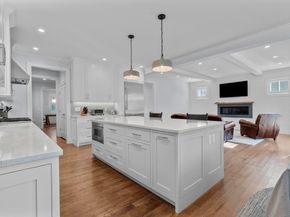 127 Paul Place, Fairfield CT 06824