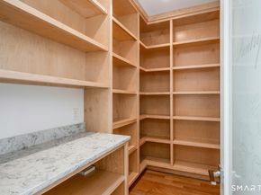 127 Paul Place, Fairfield CT 06824