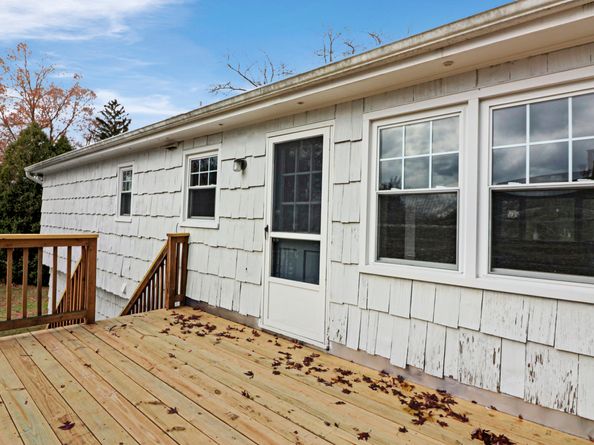 30 Honeysuckle Drive, Norwalk CT 06851