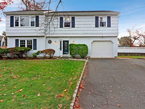 30 Honeysuckle Drive, Norwalk CT 06851