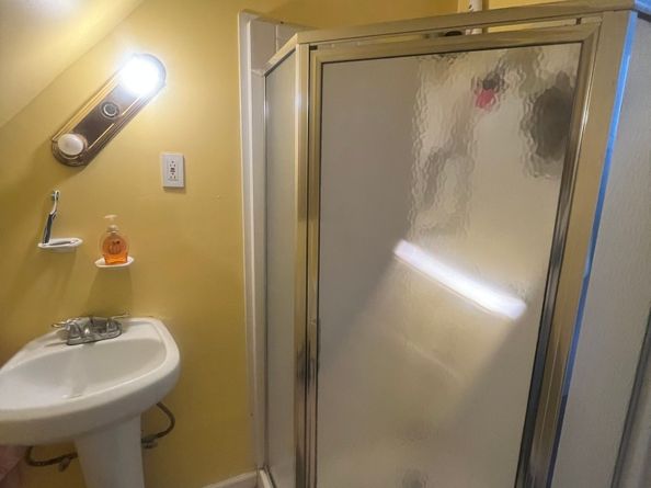 266 Peace Street, Stratford CT 06615