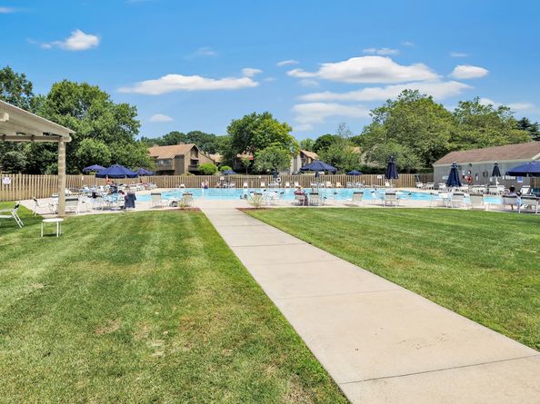 35 Algonquin Lane D, Stratford CT 06614