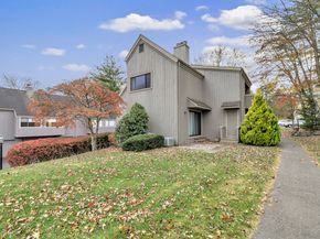 35 Algonquin Lane D, Stratford CT 06614