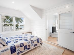 9 Sylvester Court, Norwalk CT 06855