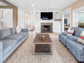 9 Sylvester Court, Norwalk CT 06855