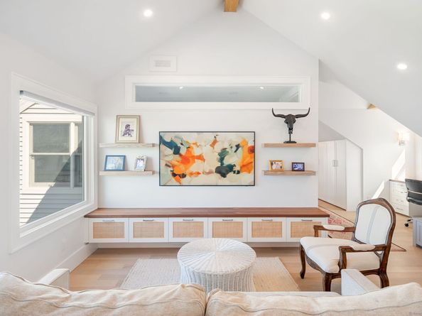 9 Sylvester Court, Norwalk CT 06855